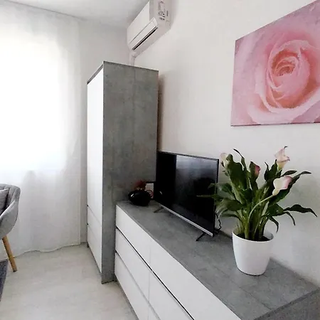 Apartament M *