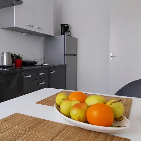 Apartament M *